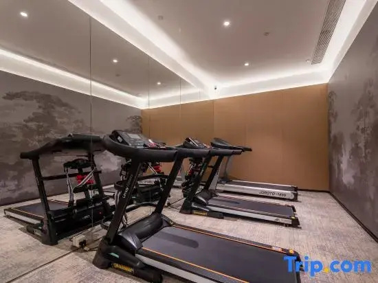 Guiyu Hotel (Guangzhou Olympic Sports Center Yuzhu Metro Station Branch)