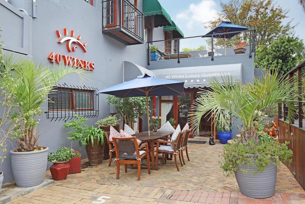 40 Winks Luxury Guest House