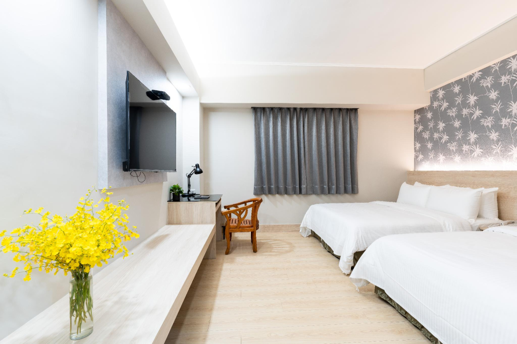 Hotel E -TUNG
