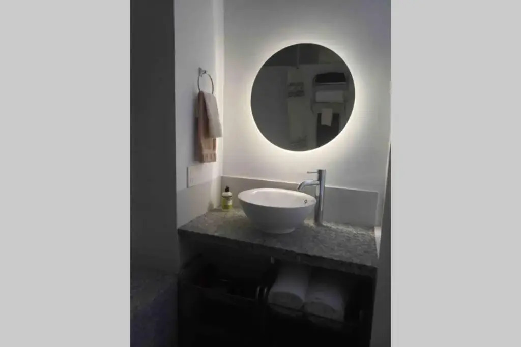 Best Location 3 bedroom apt in CONDESA