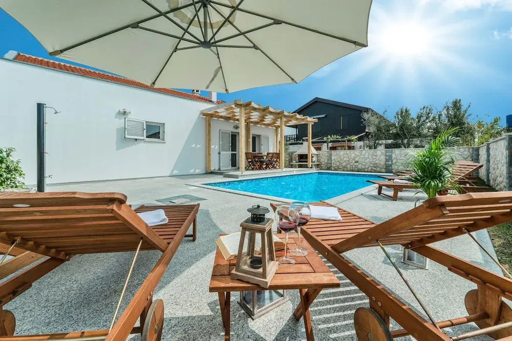 Magical Villa Casa Nova with Pool