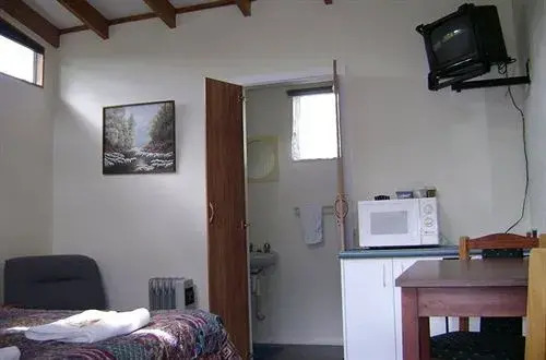 Mataki Motel