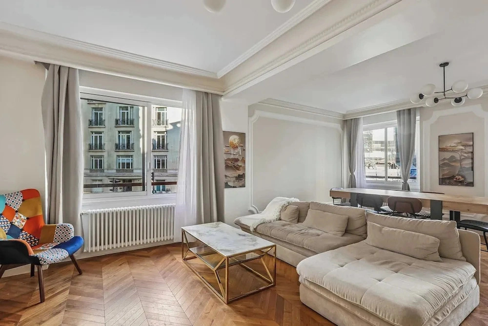 Superb Haussmann-style apt - 2bdr/6p - Trocadero