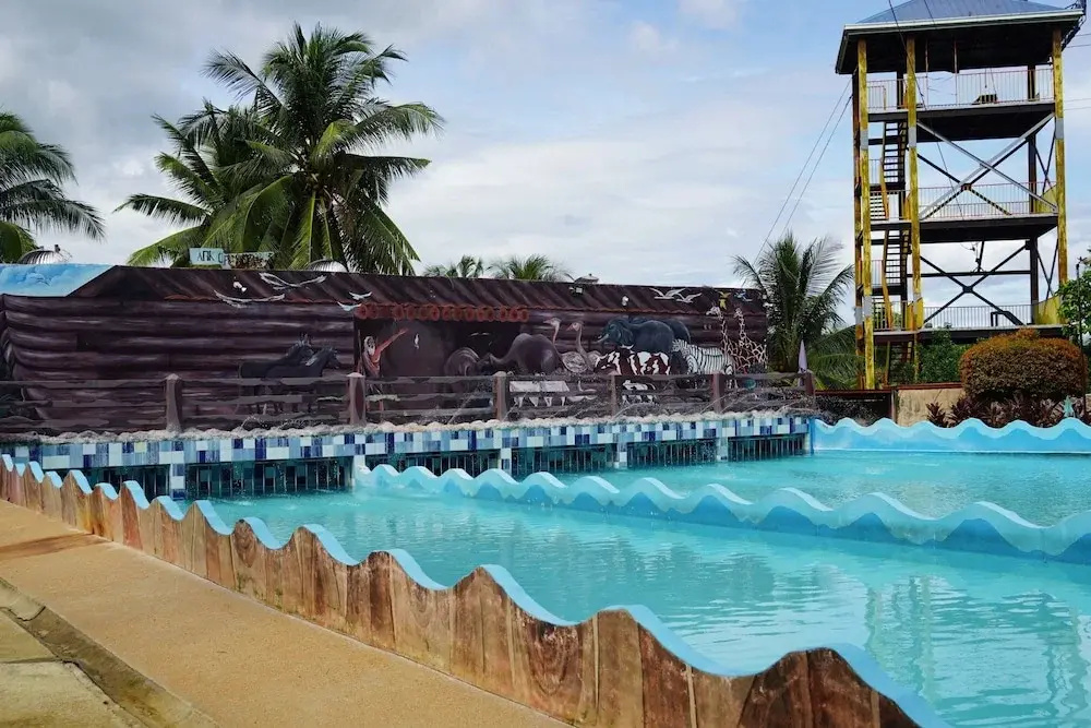 Hidden Valley Mountain and Wavepool Resort