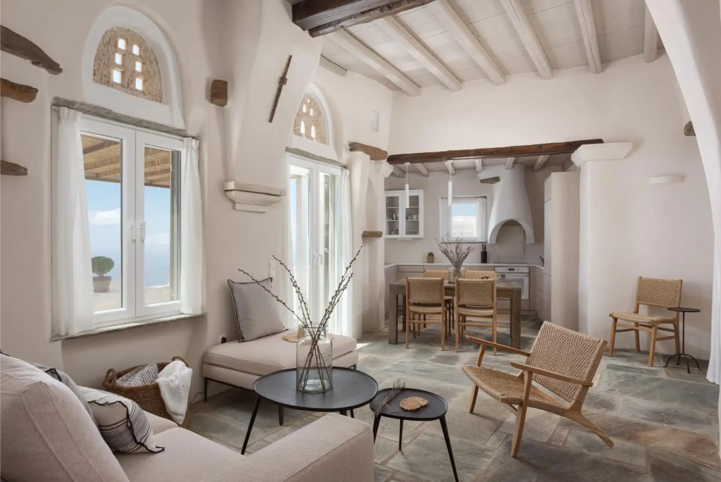 Morfes Luxury Apartments