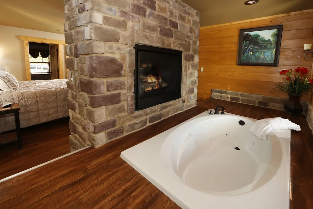 Dive Right In - Four Bedroom Chalet