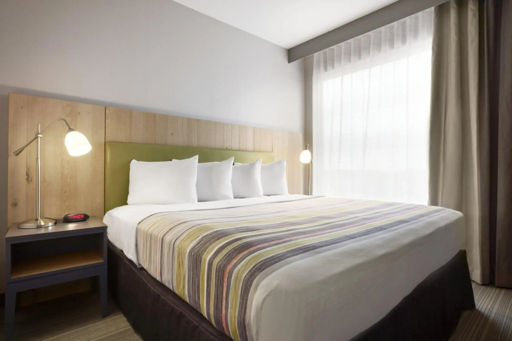 Country Inn & Suites by Radisson, Bradenton-Lakewood-Ranch, FL