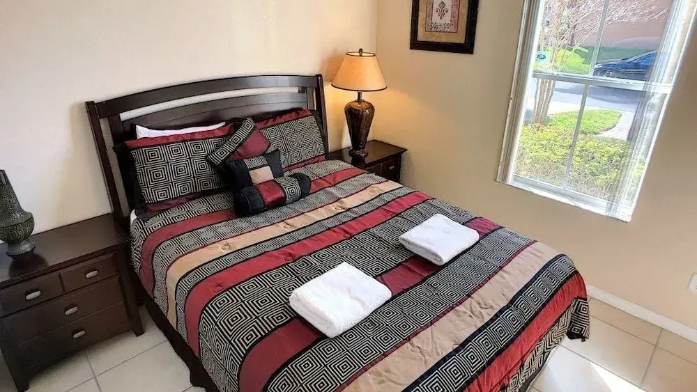 Ariel's Grotto- 4 Regal Palms Townhome - 4 Br townhouse by RedAwning