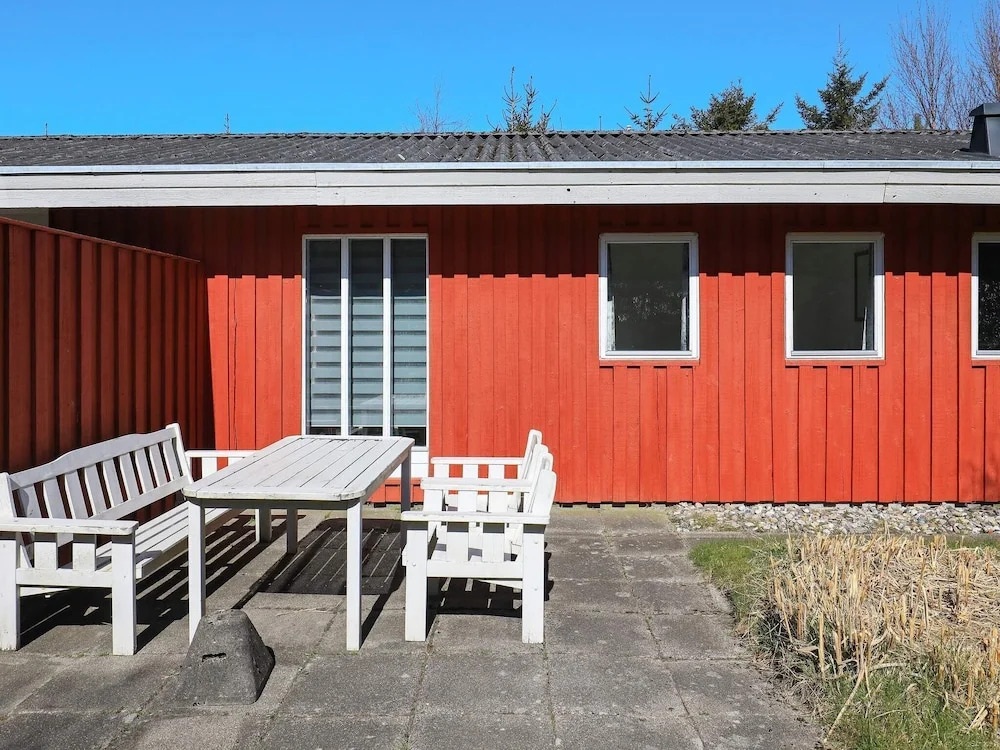Beautiful Holiday Home in Hals with Terrace
