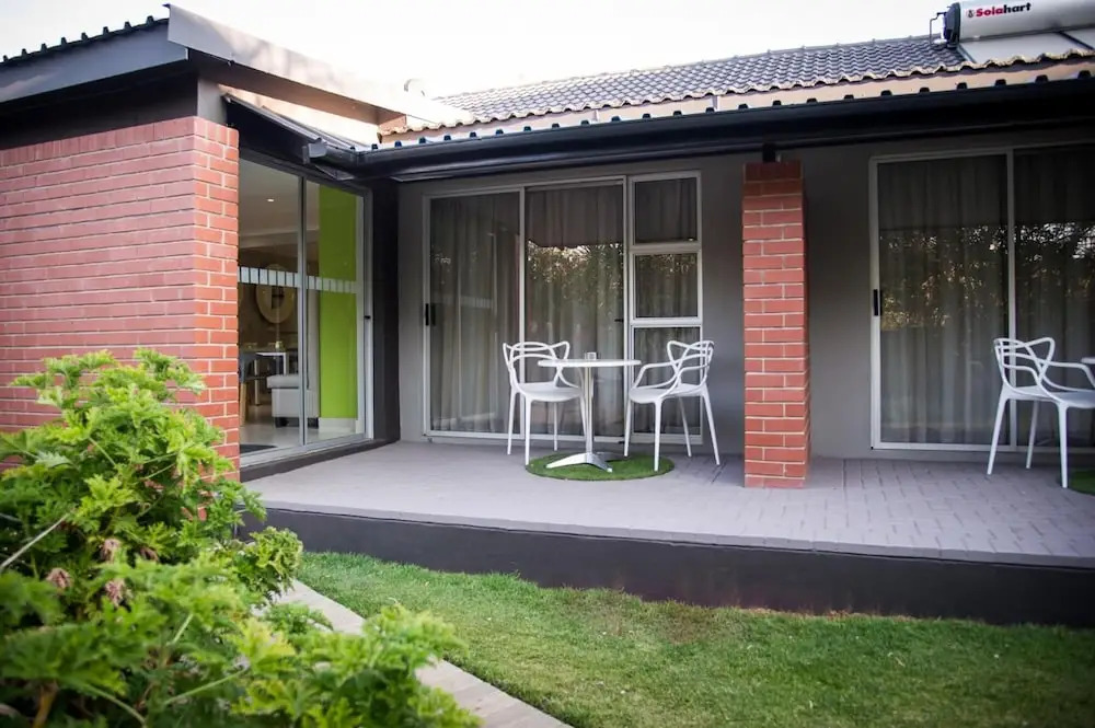 Palm Lodge Guest House