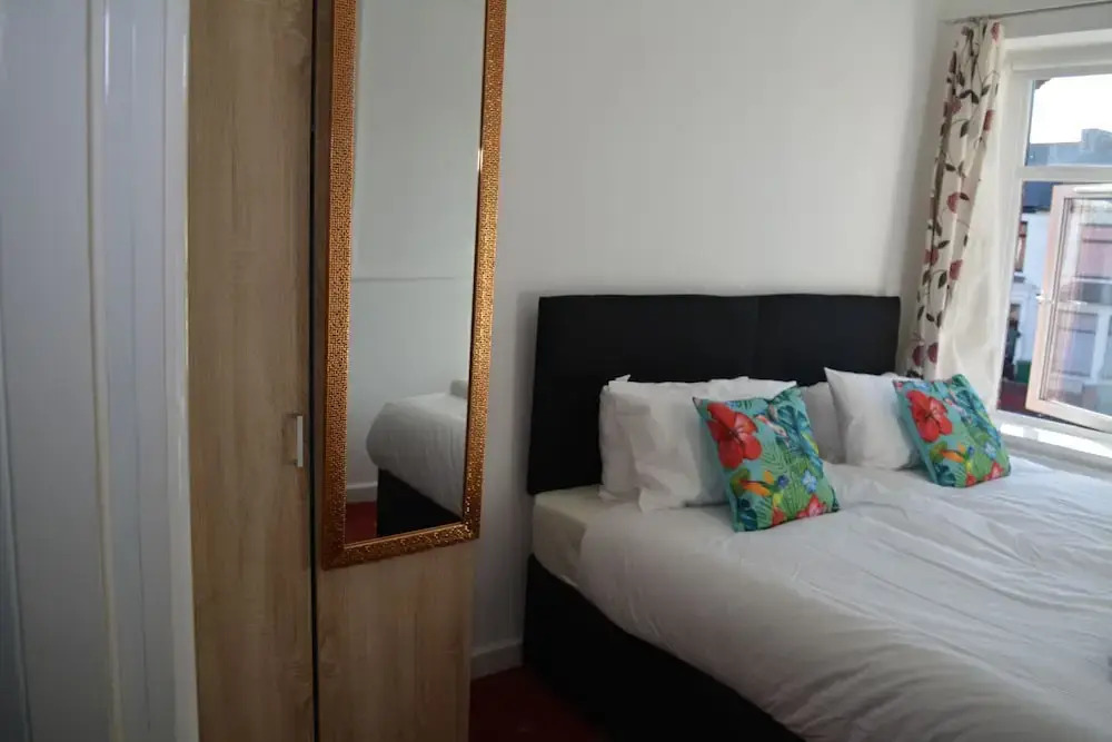 Central Luxury Apartment