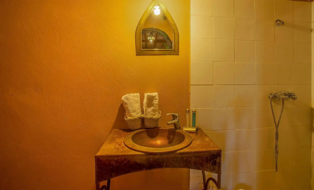 Chez Le Pacha