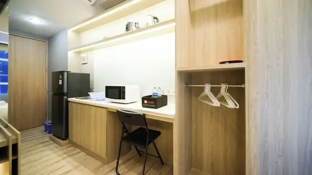 Homey And Warm Studio No Kitchen The City Square Surabaya Apartment