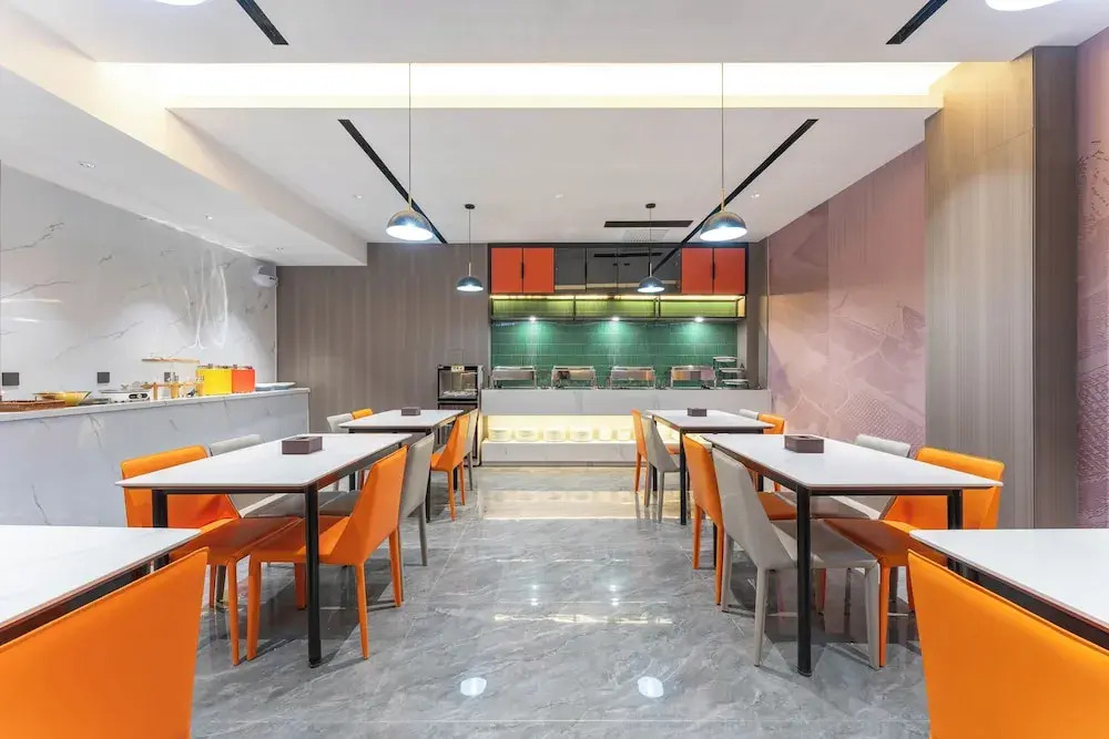 Ward Smart Hotel