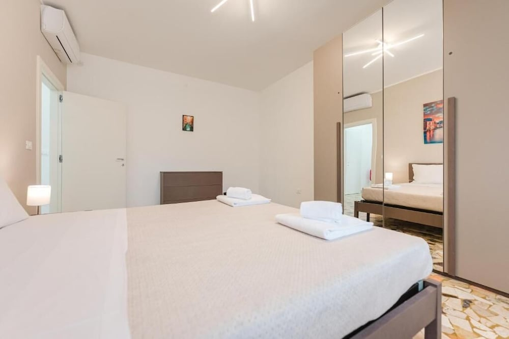 Elisa Flat - 15 min from Venice & Wi-Fi