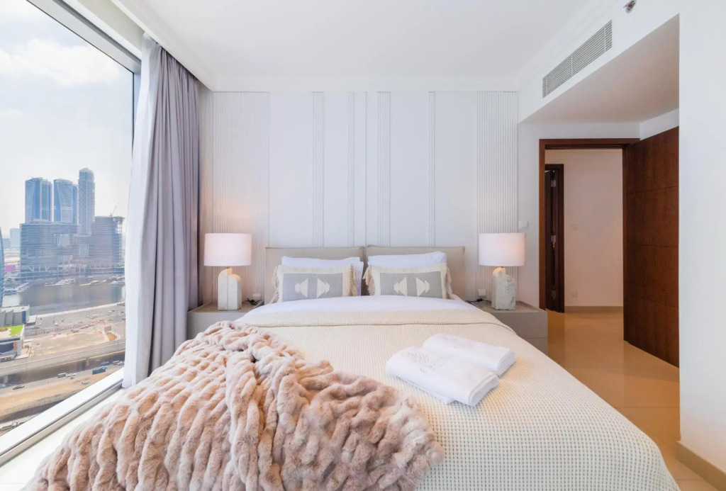 DXB - Boulevard Point - 2506 - DT