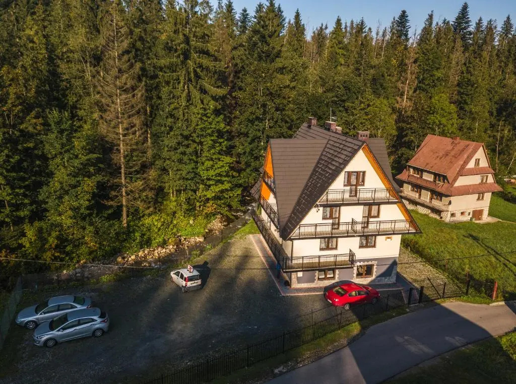 Pokoje i Apartamenty Nad Potokiem