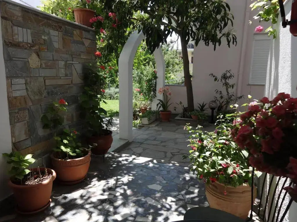 Loginos Studios