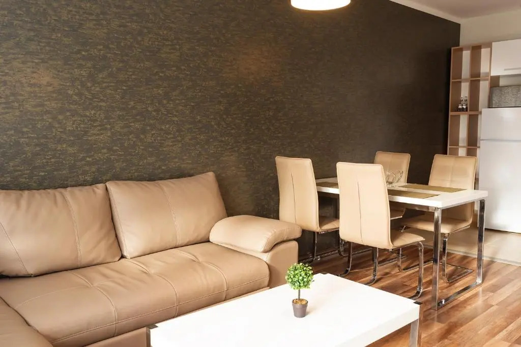 Green Paradise Deluxe Apartments