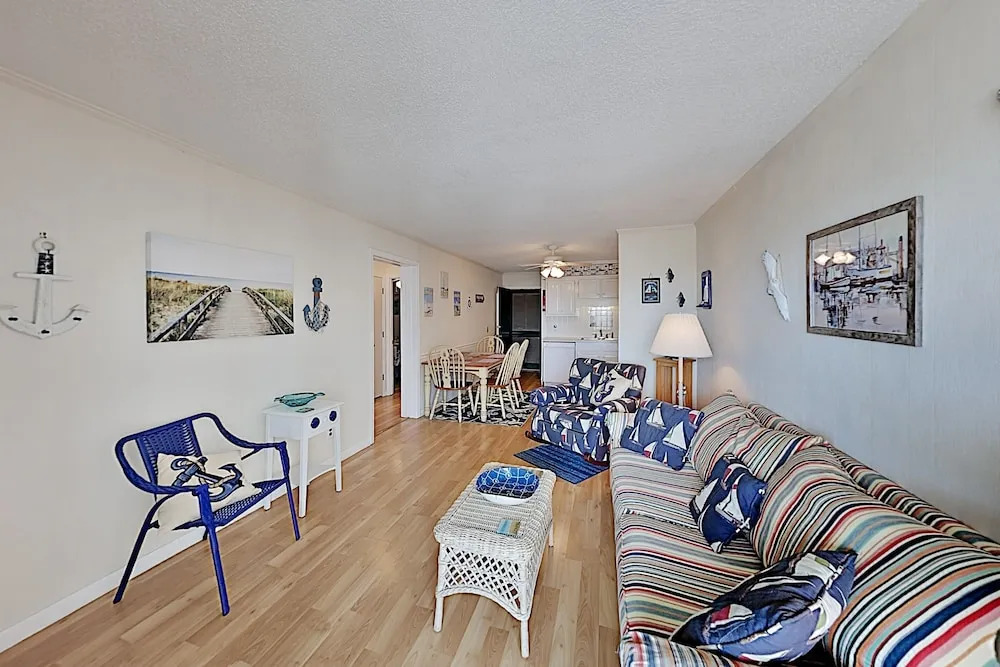02gapabe 2 Bedroom Condo
