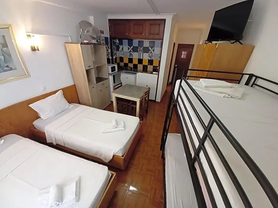 Lagos Central Suite DBV Guesthouse