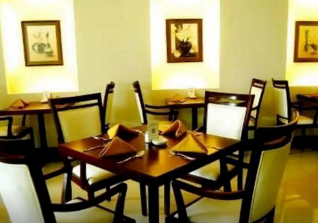 The Sun Hotel Sidoarjo