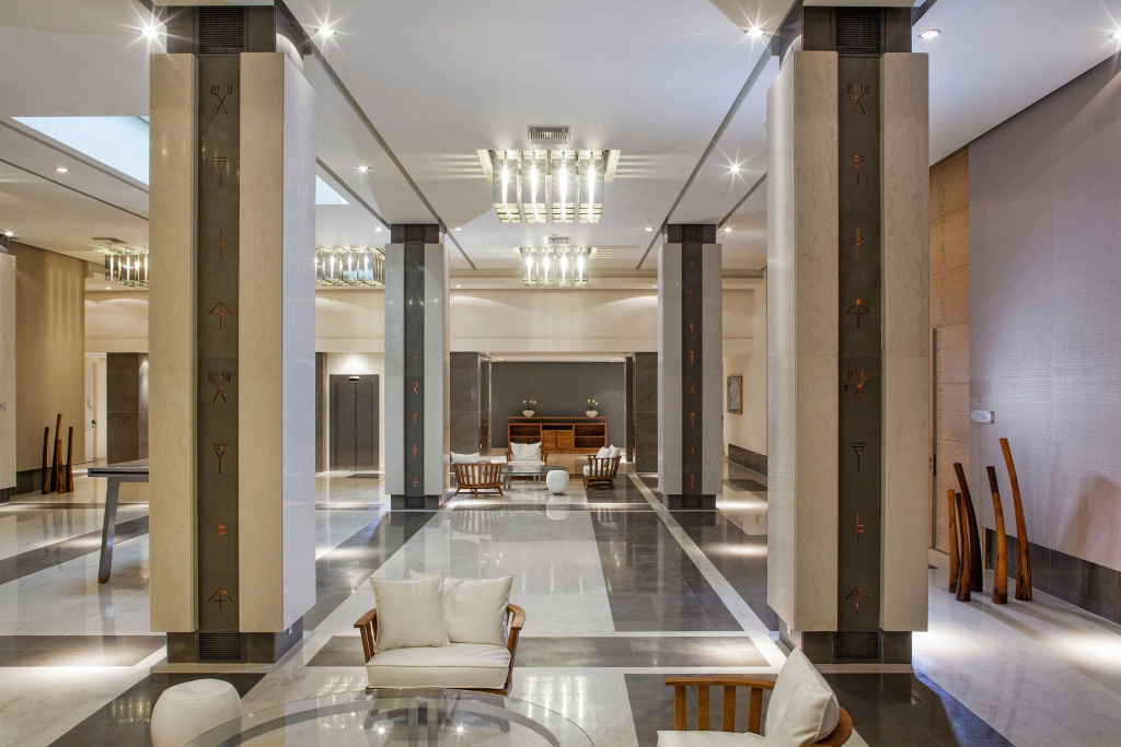 Avra Imperial Hotel