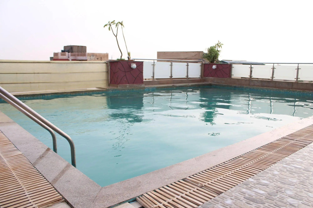 Hotel Atulyaa Taj