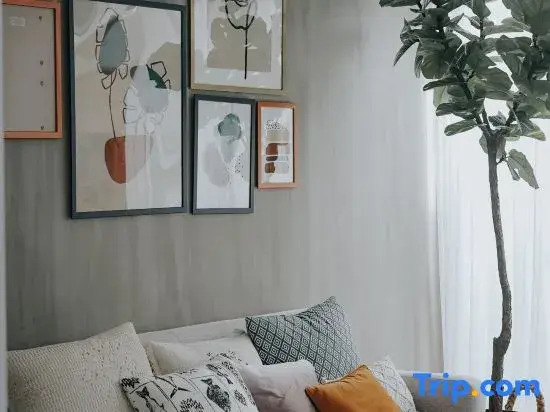 Omahe Malang Boho Urban Jungle Private House