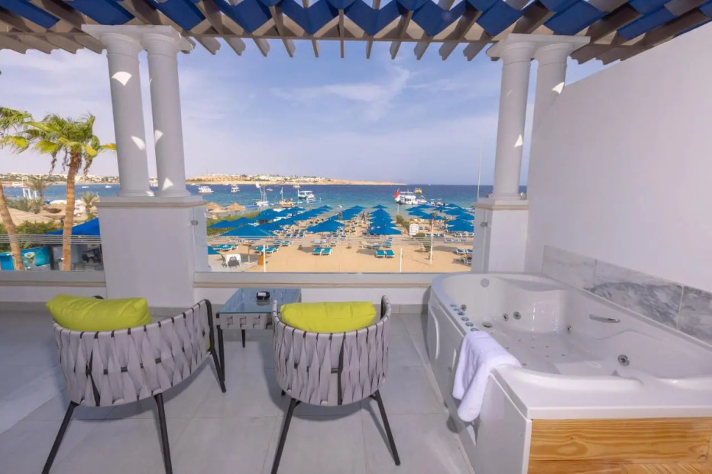 Naama Bay Suites & SPA