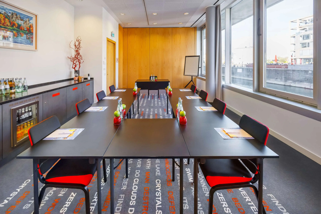 artotel cologne, Powered by Radisson Hotels