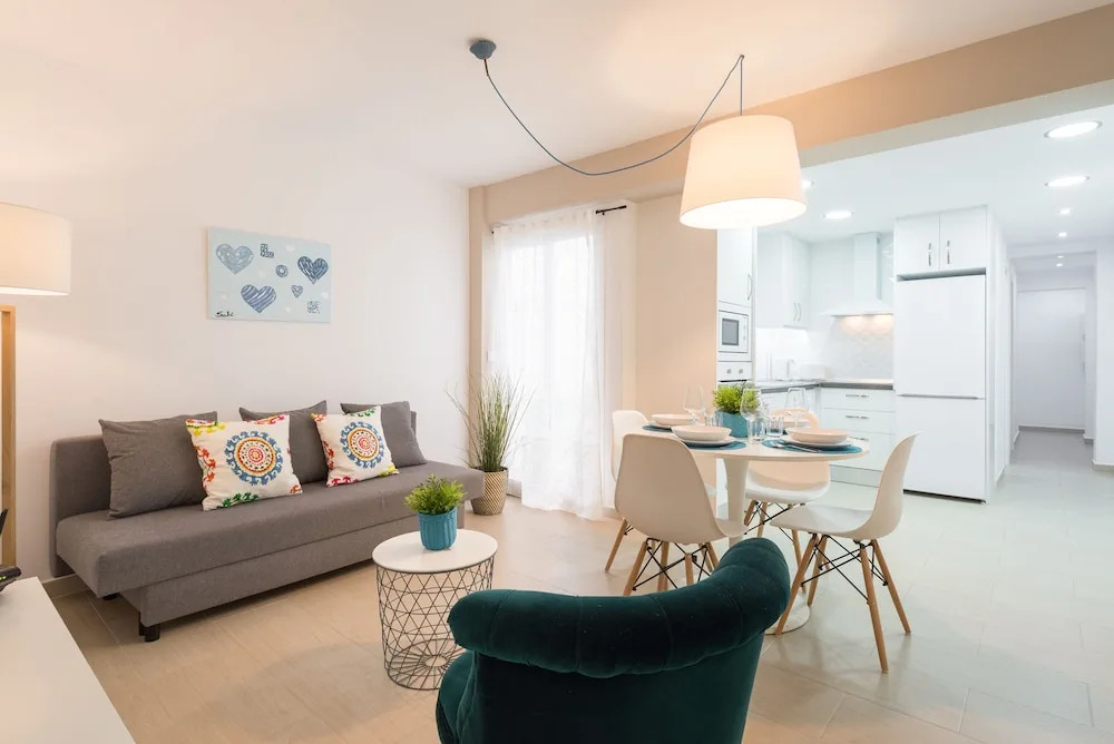 Beautiful & Cozy Apartment
