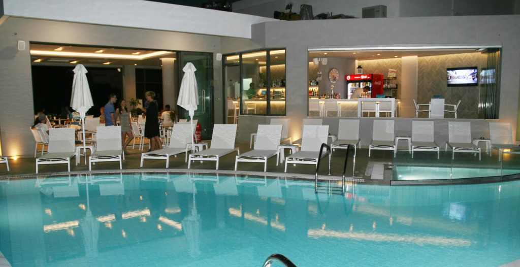 AGRELLI Hotel & Suites