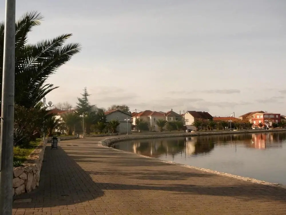 More - 600 m From Beach - A2