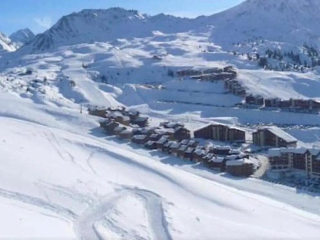 Chalet lumineux avec 4 chambres et parking à La Plagne - FR-1-351-144