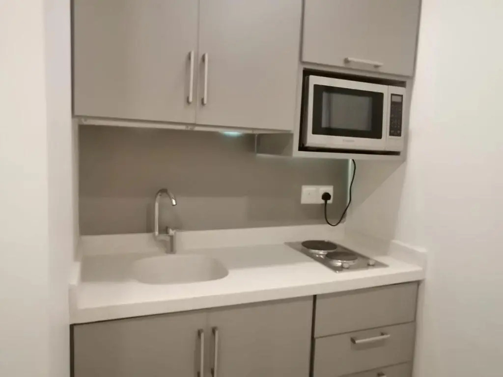 Clowzer Serviced Apartments