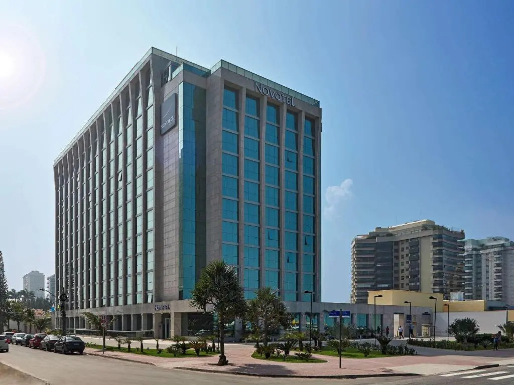 Regency Barra Hotel