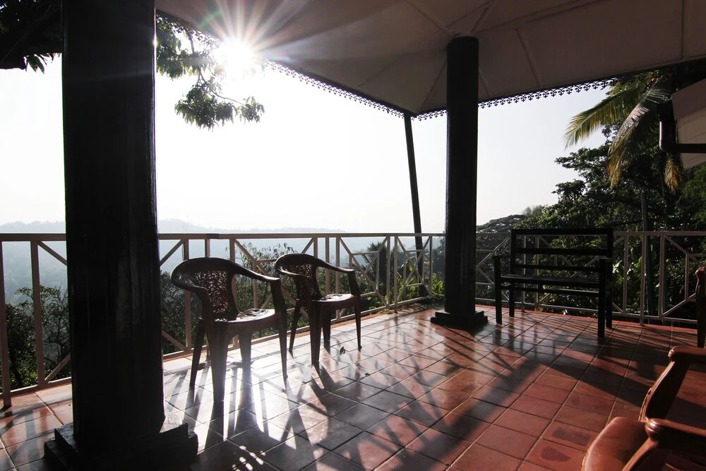 2in1 Kandy Hostel