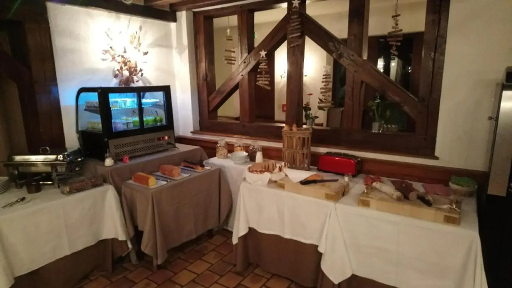 LOrée des Chênes, The Originals Relais