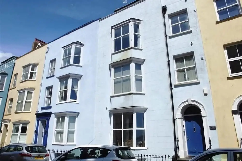 Victoria Street 37 Flat 4