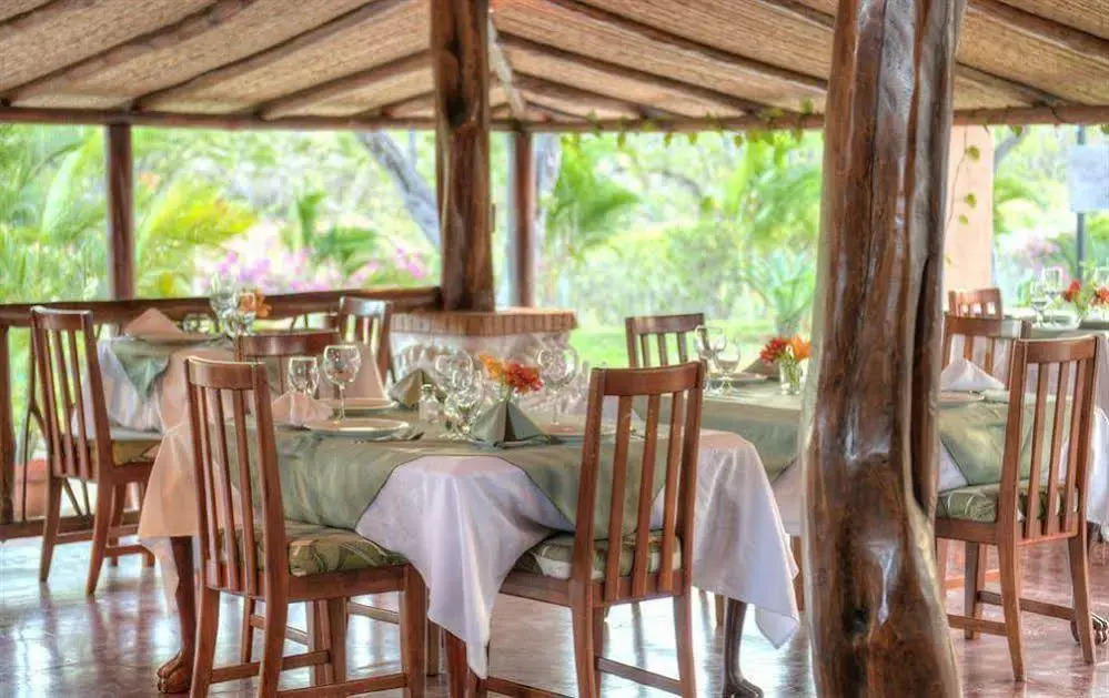 Vista Bahia Beach Resort