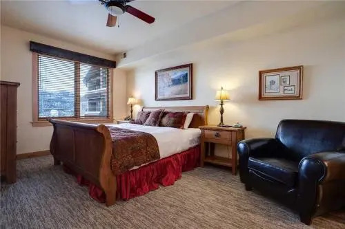 4207 Aspen Lodge