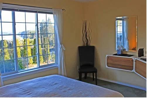 Adventure Tofino B&B