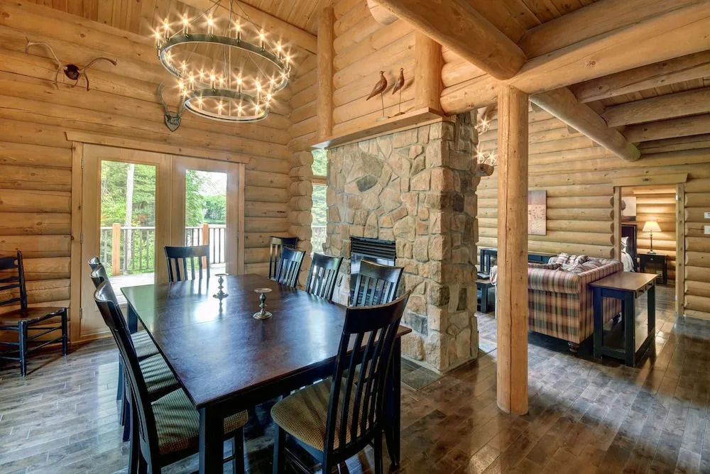 Chalet Cherokee
