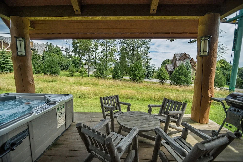 Tips Up 4 Bedroom Townhome