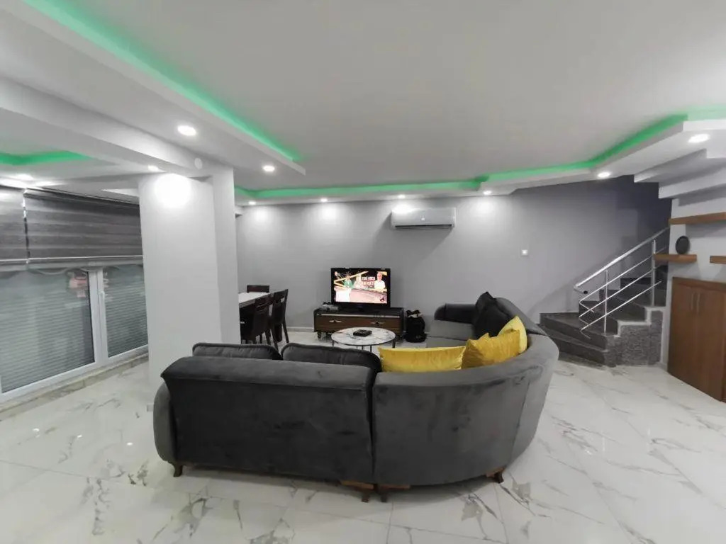 İCVA VİLLA İN BELEK, KADRİYE 5 Bedrooms ,1 Living Room , 2 Bathroom