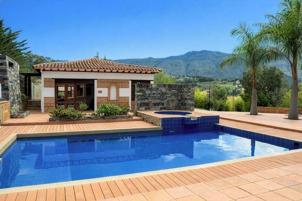 Hacienda Cascanueces