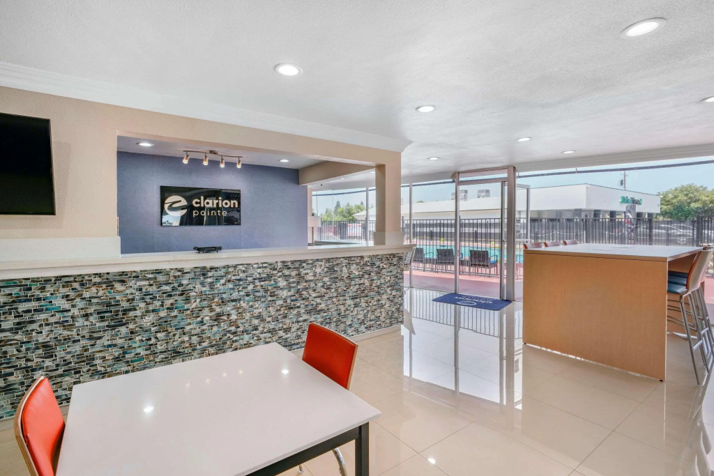 Days Inn Fresno North