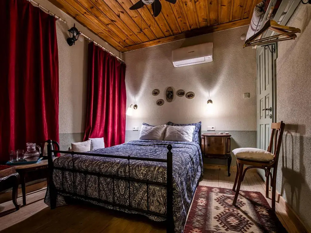 Cunda Fatma Hanim Konagi(15 Adult only)