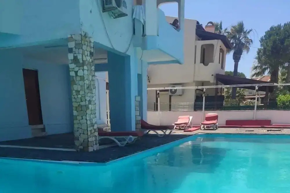 Ozden Eren Hotel